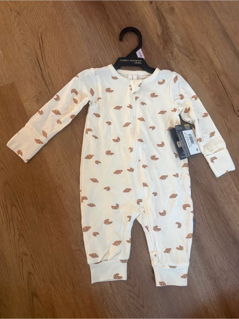 Modern Moments NWT